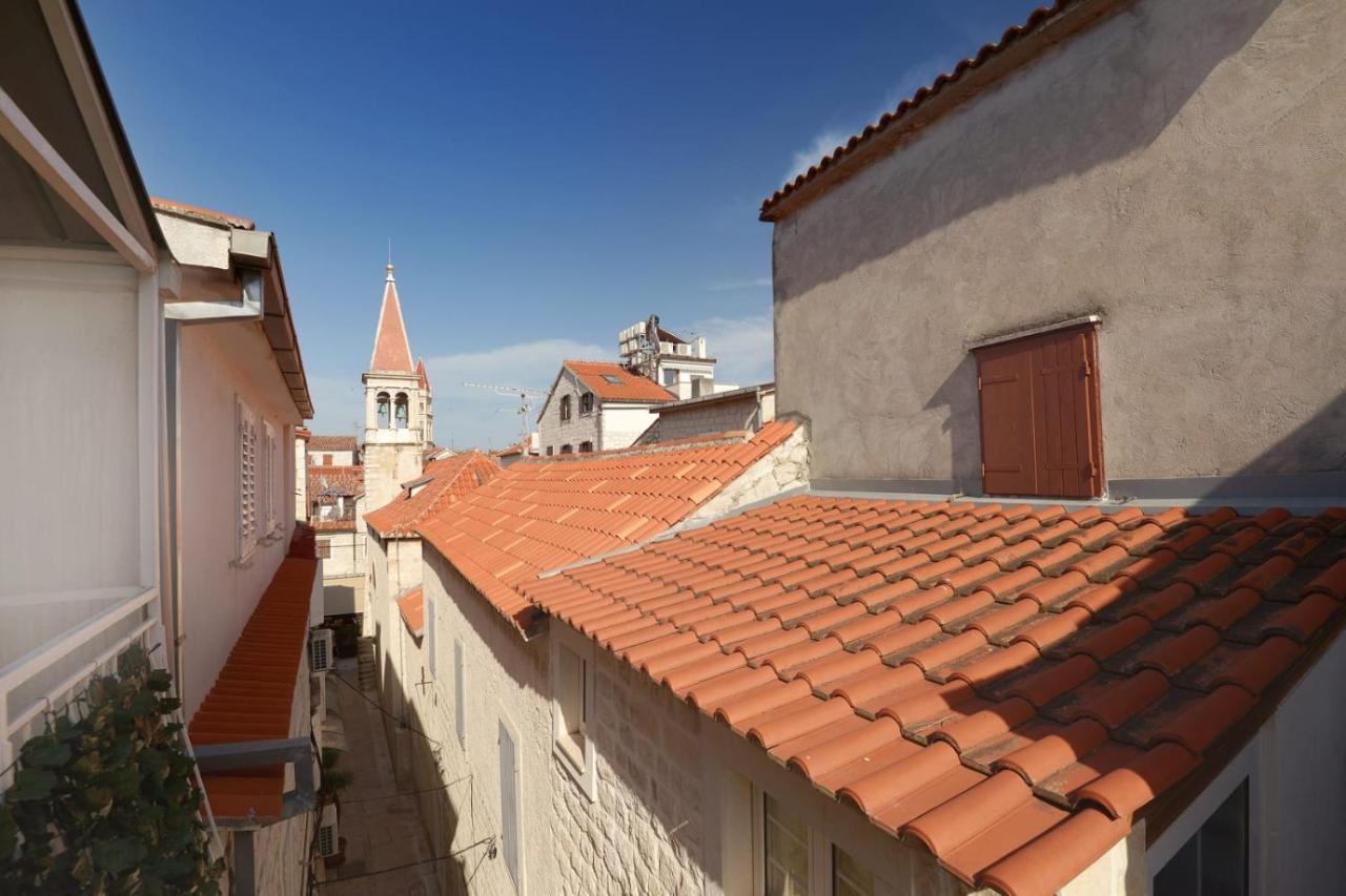 Sara Apartment Trogir Exterior photo
