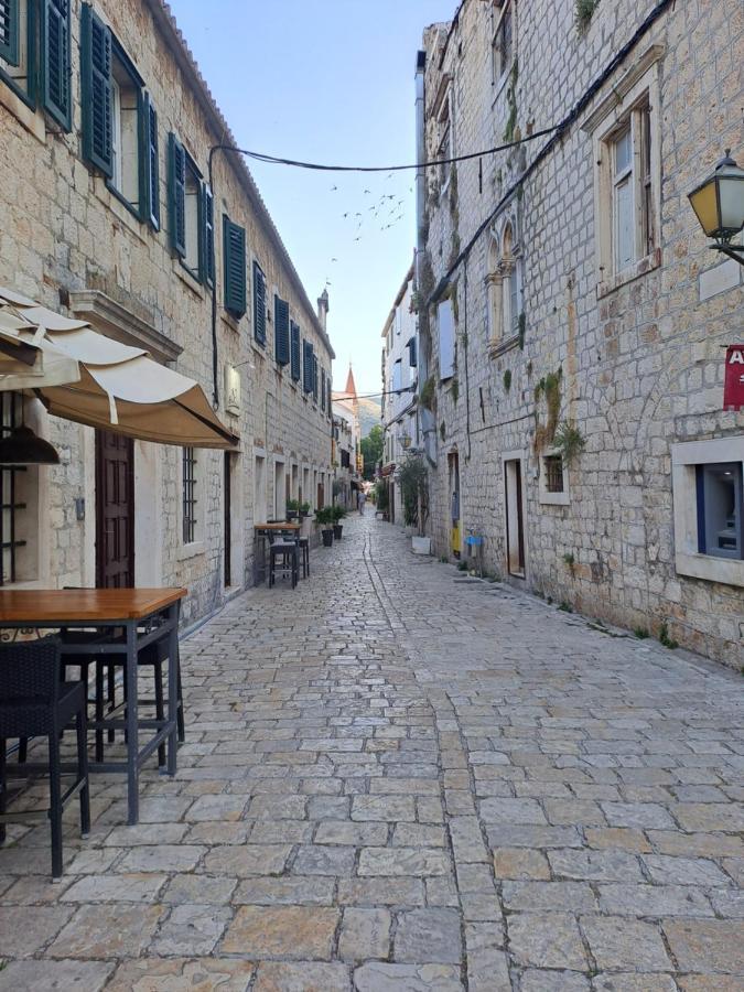Sara Apartment Trogir Exterior photo
